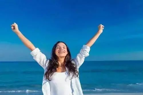 https://mmbiz.qpic.cn/mmbiz_jpg/icGur9yu8xVS0y0BNNZAAibt7hibdibkhrqBD8ic3utkruvkrZZLLO39Rrib8kw20iaibTunRib1sAaIt2Y9L0Jf1hrxuaQ/640?wx_fmt=jpeg