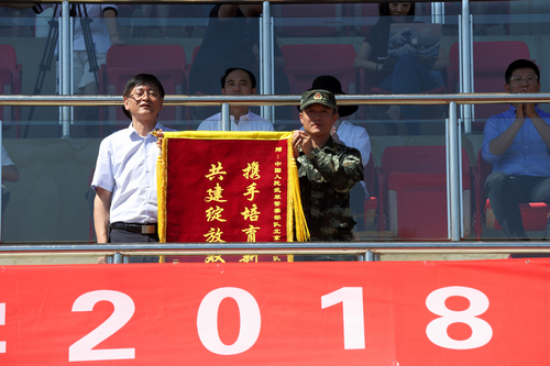 英国上市公司365